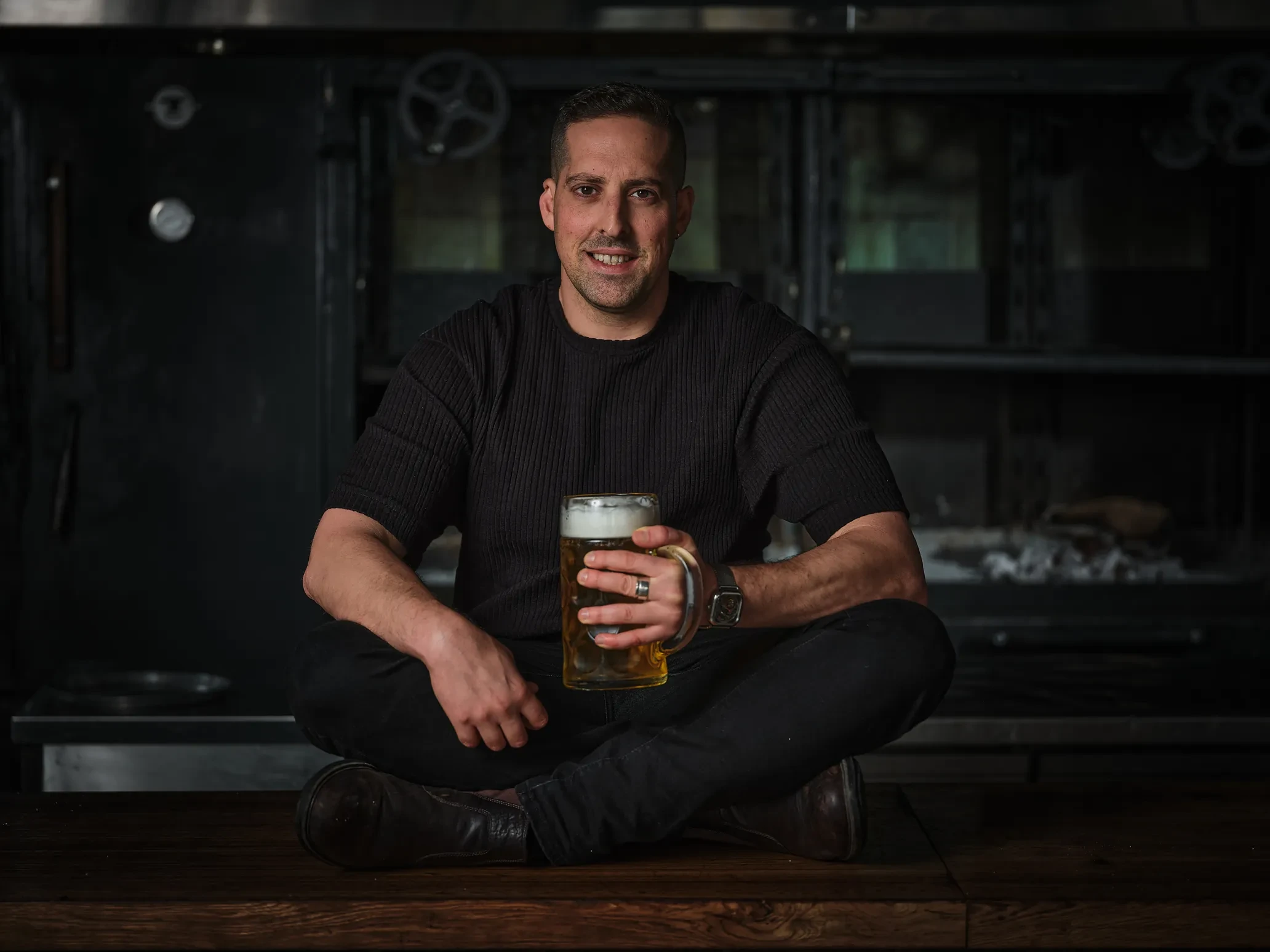 Portrait of pitmaster Aviad Yitzhaki